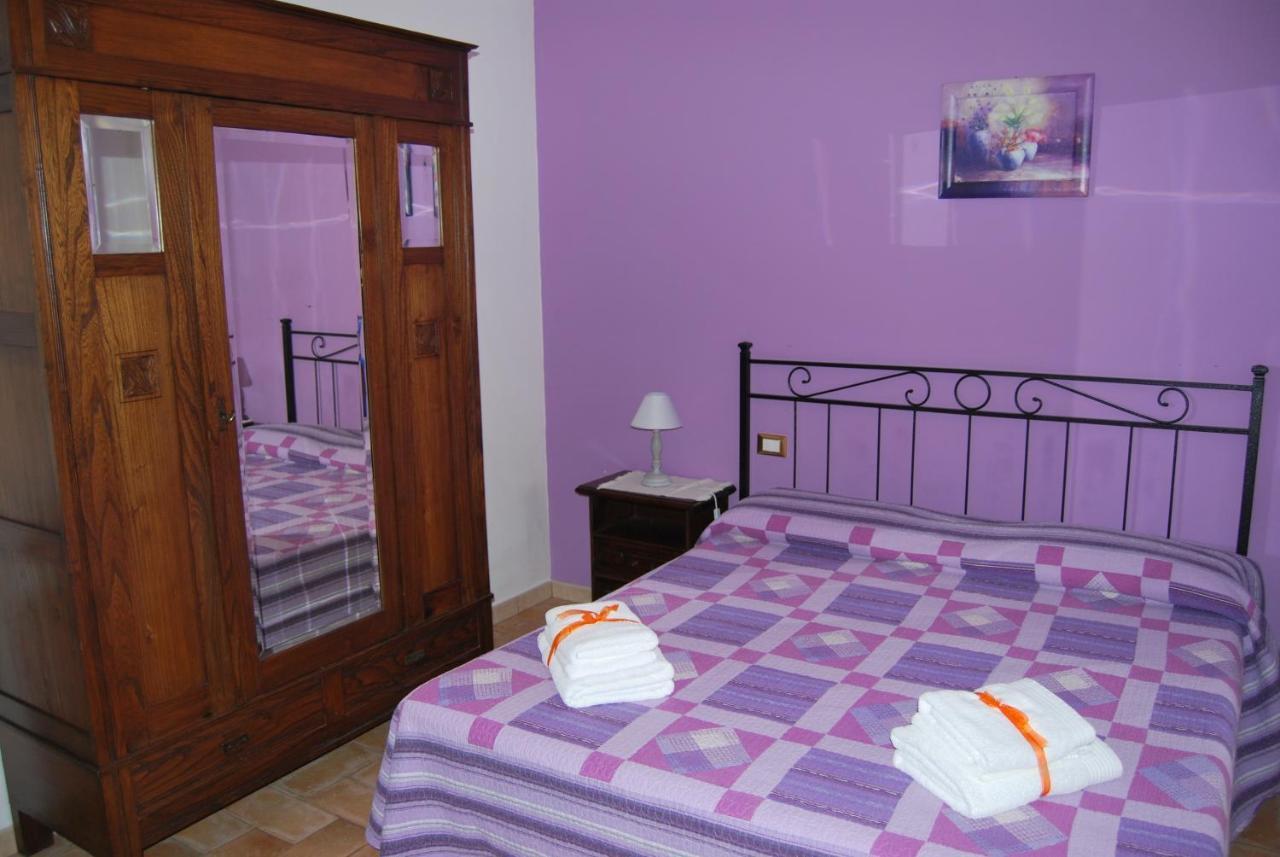 Bed and Breakfast Le Terre Di Bac Borgo Montenero Екстер'єр фото
